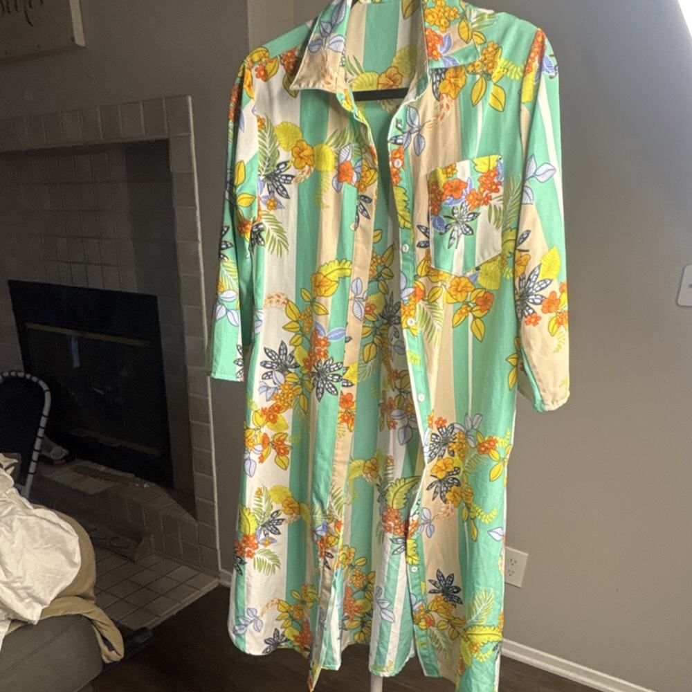 SPIRITO Floral Striped Midi Shirt Dress Green Yellow S Collared 3/4 Sleeve Satin